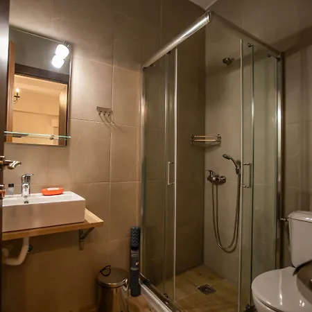 ξαπόσταμα Xapostama - ενοικιαζόμενα Hotel Kalívia